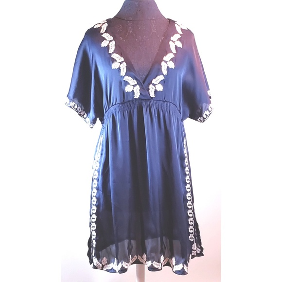 Forever 21 Dresses & Skirts - XXI Blue Dress  size small